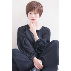 ショートフェミニンワンカールスタイル AKI-344