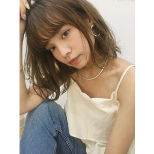 切りっぱなしボブフォギーベージュ