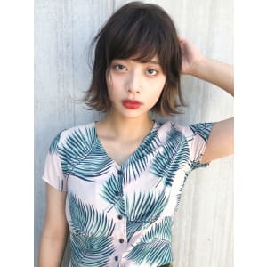 無造作ボブ あご下切りっぱなしインナーカラーボブ