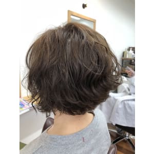 オゾンパーマ×ショート - hair salon nita【ヘアーサロン ニータ】掲載中