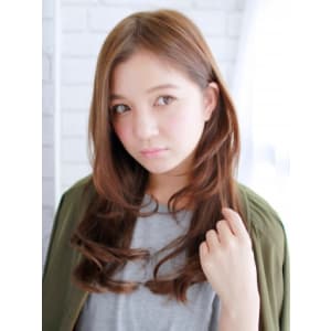 ナチュラルストレートカールスタイル