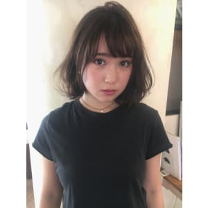 夏髪　フェミニングレージュボブ　