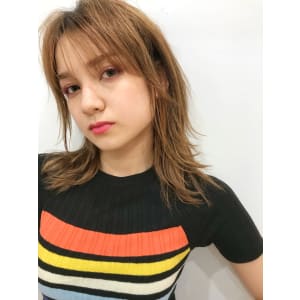 切りっぱなしハイレイヤーボブ