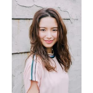 センターパートロング
