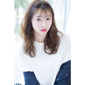 【Reginavita栄】フォギーアッシュ×ヘアアレンジ
