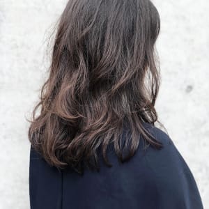 チークバングモイストパーマセミロング