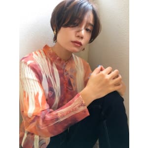 小顔マッシュおしゃれショート