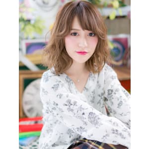 くせ毛風シフォンカールでふんわり感MAX