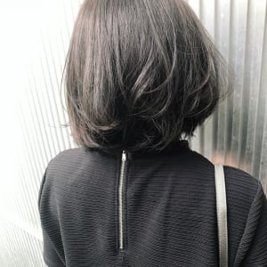 シースルーバンググレージュボブ