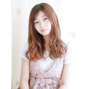 大人可愛いゆるふわミックスカール