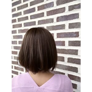 クールアッシュボブ