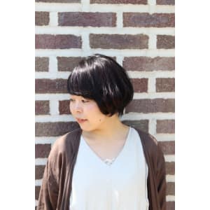 ショートボブ