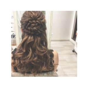 ☆ShellBear☆ヘアアレンジ（西谷麻美子）