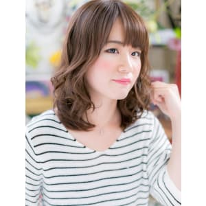 ひし形シルエット☆くせ毛風ふわミディ