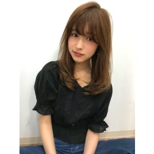 フェミニンレイヤー愛され小顔セミロング