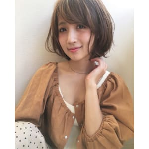 小顔ひし形シルエットボブ