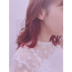 ロブのレッドインナーカラー