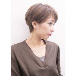 大人かわいいショートスタイル　by鬼頭