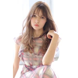 《志賀雅千子》大人かわいい×フェザーロング