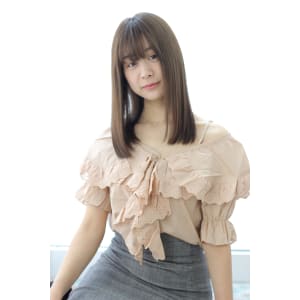 [lagoon長浜里香]ツヤサラストレートヘア