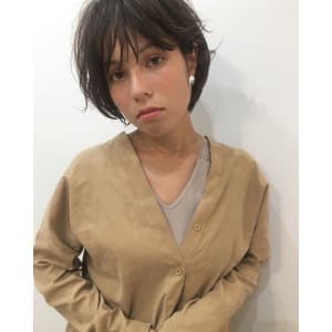 小顔ショートボブ