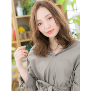 センターパートの大人・抜け感ミディ - COVER HAIR bliss 川口東口駅前店【カバー ヘア ブリス】【カバー ヘア ブリス カワグチヒガシグチエキマエテン】掲載中