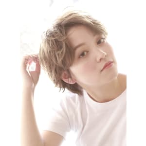 〔自由が丘ＡＵＱＷＡ〕大人かわいい×ハンサムショート