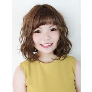 周りと差のつく大阪☆大人女子の可愛いふんわりエアリーボブ