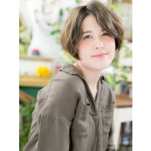前下がり…外国人風フレンチショート