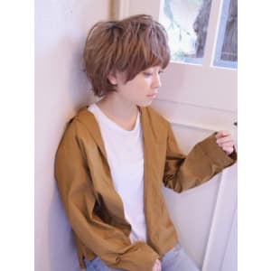 無造作小顔ショート