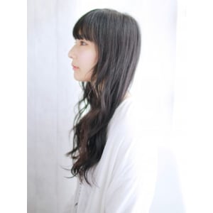 大人可愛いゆるミックスカール