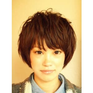 カジュアルショート