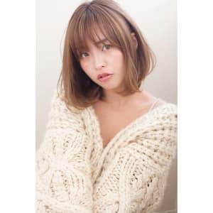 【添田】大人かわいいひし形シルエットボブ斜めバンググレージュ
