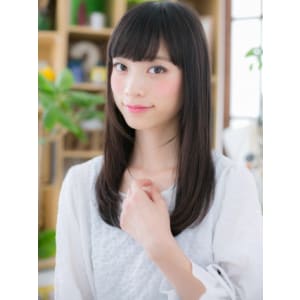 間違いナシの好感度！黒髪ストレート
