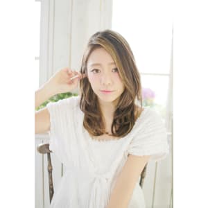 20代・30代・40代　艶・かき上げスウィートウルフ