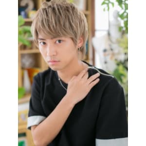サイドパートのモテ髪マッシュ