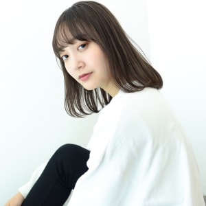 シースルーバンググレージュボブ