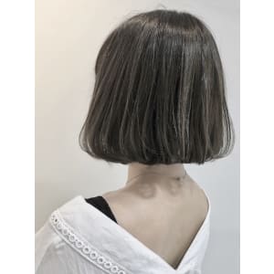 カーキグレージュ×ストレートボブ - FRAMES hair design【フレイムスヘアデザイン】掲載中