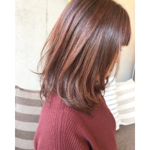ラセットカラーの伸ばしかけミディアムヘア☆