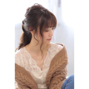 大人ゆるポニーテールアレンジ - hair+resort valentine【ヘアリゾートバレンタイン】掲載中