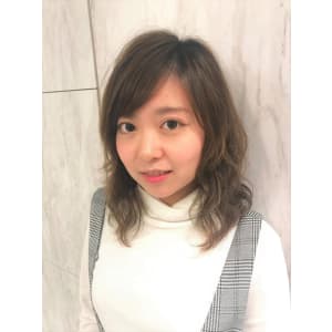 ”ミディアムレイヤー”の低温デジタルパーマ♪