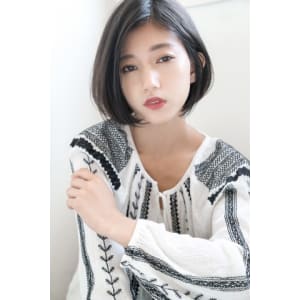 【Luana/難波】上品フォルムのツヤボブ