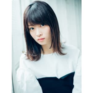 清楚系ツヤ髪ミディ