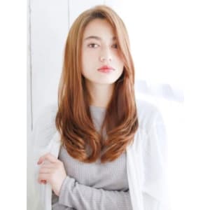 ナチュラル内巻きカールのかきあげスタイル - hair make nalu 荻窪西口 すずらん通り店【ヘアメイク ナル オギクボニシグチテン スズランドオリテン】掲載中
