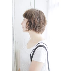20代・30代・40代　ニュアンスやわショート