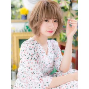 ショートでも◎外国人風ふんわりパーマ