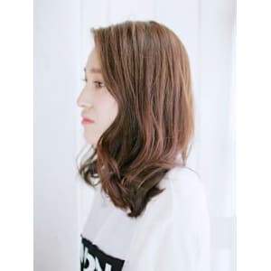 ツヤ系カラーのかきあげミックスカール