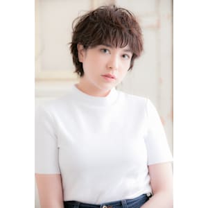 ボーイッシュにならない、色っぽショート。