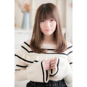 柔らか艶ありミディ