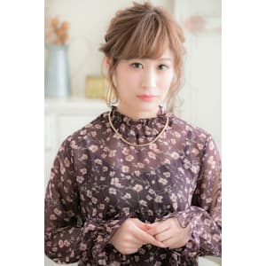 ヌーディーポニーテール